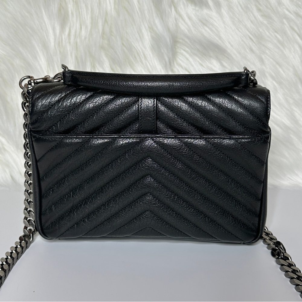 Yves Saint Laurent College Medium Matelasse Lambskin V-Flap Crossbody - Picture 2 of 14